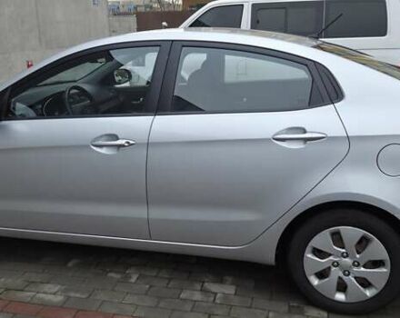 Серый Киа Рио, объемом двигателя 1.4 л и пробегом 140 тыс. км за 7200 $, фото 4 на Automoto.ua