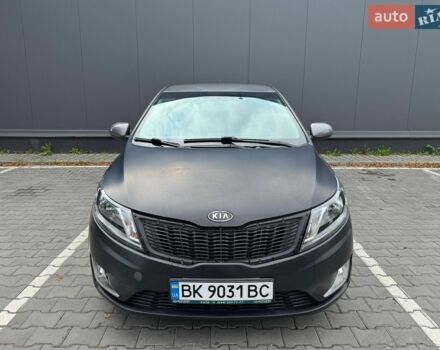 Серый Киа Рио, объемом двигателя 1.59 л и пробегом 180 тыс. км за 4900 $, фото 1 на Automoto.ua