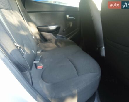 Серый Киа Рио, объемом двигателя 1.4 л и пробегом 200 тыс. км за 5300 $, фото 8 на Automoto.ua