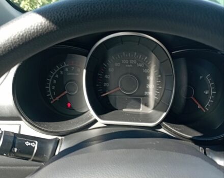 Сірий Кіа Ріо, об'ємом двигуна 1.4 л та пробігом 166 тис. км за 7200 $, фото 9 на Automoto.ua