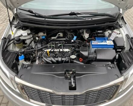 Серый Киа Рио, объемом двигателя 1.6 л и пробегом 121 тыс. км за 9500 $, фото 28 на Automoto.ua