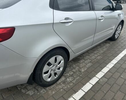 Сірий Кіа Ріо, об'ємом двигуна 1.4 л та пробігом 144 тис. км за 7750 $, фото 3 на Automoto.ua