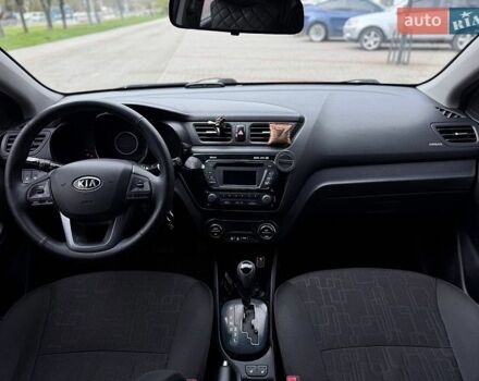 Серый Киа Рио, объемом двигателя 1.59 л и пробегом 206 тыс. км за 7499 $, фото 7 на Automoto.ua