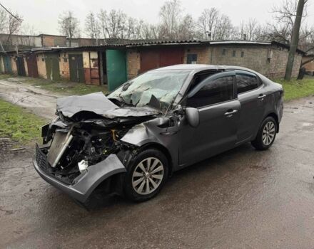 Сірий Кіа Ріо, об'ємом двигуна 1.4 л та пробігом 200 тис. км за 2850 $, фото 1 на Automoto.ua
