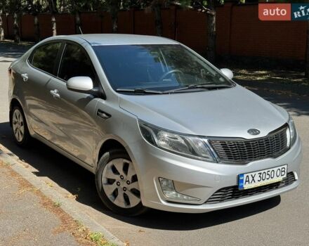Сірий Кіа Ріо, об'ємом двигуна 1.4 л та пробігом 94 тис. км за 8799 $, фото 7 на Automoto.ua