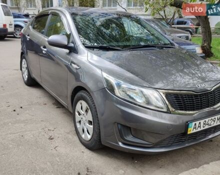 Серый Киа Рио, объемом двигателя 1.4 л и пробегом 242 тыс. км за 5750 $, фото 6 на Automoto.ua