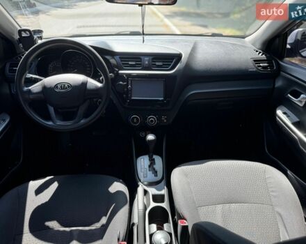 Сірий Кіа Ріо, об'ємом двигуна 1.4 л та пробігом 94 тис. км за 8799 $, фото 23 на Automoto.ua