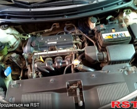 Серый Киа Рио, объемом двигателя 14 л и пробегом 104 тыс. км за 7200 $, фото 2 на Automoto.ua