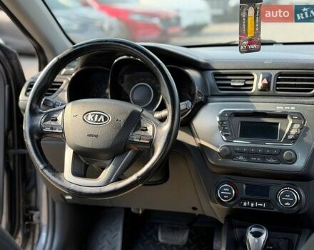 Сірий Кіа Ріо, об'ємом двигуна 1.6 л та пробігом 162 тис. км за 7000 $, фото 8 на Automoto.ua