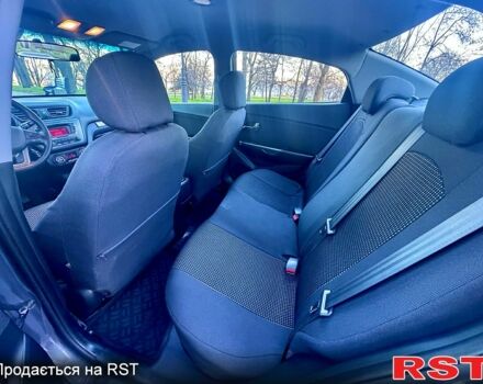 Сірий Кіа Ріо, об'ємом двигуна 1.6 л та пробігом 102 тис. км за 9000 $, фото 9 на Automoto.ua