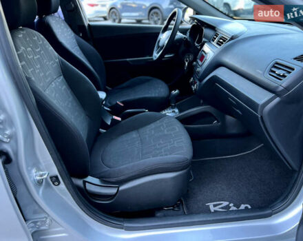 Серый Киа Рио, объемом двигателя 1.4 л и пробегом 217 тыс. км за 8900 $, фото 26 на Automoto.ua