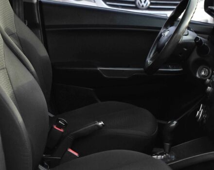 Сірий Кіа Ріо, об'ємом двигуна 1.4 л та пробігом 226 тис. км за 6999 $, фото 12 на Automoto.ua