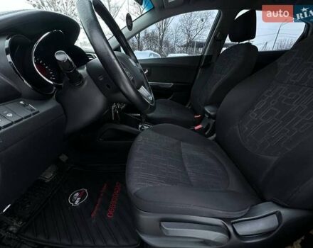 Сірий Кіа Ріо, об'ємом двигуна 1.59 л та пробігом 98 тис. км за 10900 $, фото 12 на Automoto.ua