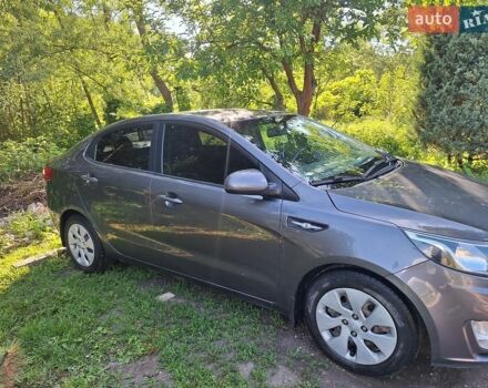 Сірий Кіа Ріо, об'ємом двигуна 1.6 л та пробігом 169 тис. км за 8000 $, фото 6 на Automoto.ua