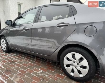 Серый Киа Рио, объемом двигателя 1.4 л и пробегом 82 тыс. км за 9200 $, фото 7 на Automoto.ua