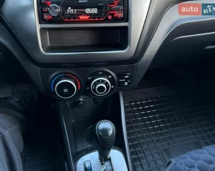 Сірий Кіа Ріо, об'ємом двигуна 1.4 л та пробігом 259 тис. км за 6300 $, фото 14 на Automoto.ua
