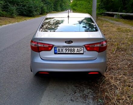 Сірий Кіа Ріо, об'ємом двигуна 1.4 л та пробігом 230 тис. км за 5750 $, фото 2 на Automoto.ua