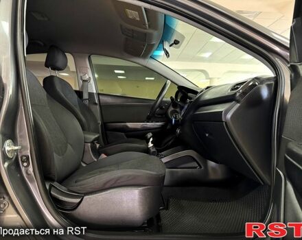 Серый Киа Рио, объемом двигателя 1.6 л и пробегом 230 тыс. км за 6900 $, фото 7 на Automoto.ua