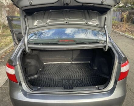 Серый Киа Рио, объемом двигателя 1.4 л и пробегом 171 тыс. км за 7300 $, фото 17 на Automoto.ua