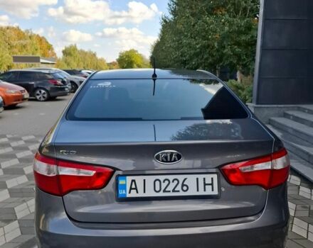 Серый Киа Рио, объемом двигателя 1.4 л и пробегом 131 тыс. км за 7900 $, фото 6 на Automoto.ua