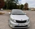 Серый Киа Рио, объемом двигателя 1.4 л и пробегом 247 тыс. км за 6900 $, фото 1 на Automoto.ua