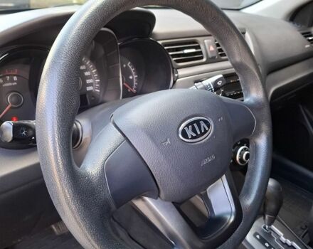 Серый Киа Рио, объемом двигателя 1.4 л и пробегом 131 тыс. км за 7900 $, фото 7 на Automoto.ua