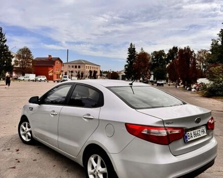 Серый Киа Рио, объемом двигателя 1.4 л и пробегом 247 тыс. км за 6900 $, фото 4 на Automoto.ua