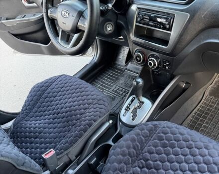 Сірий Кіа Ріо, об'ємом двигуна 1.4 л та пробігом 183 тис. км за 6300 $, фото 17 на Automoto.ua