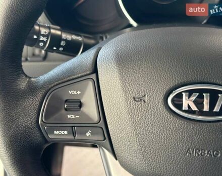 Серый Киа Рио, объемом двигателя 1.6 л и пробегом 56 тыс. км за 9800 $, фото 22 на Automoto.ua