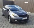 Серый Киа Рио, объемом двигателя 1.59 л и пробегом 250 тыс. км за 6500 $, фото 6 на Automoto.ua