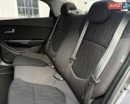Серый Киа Рио, объемом двигателя 1.59 л и пробегом 206 тыс. км за 7499 $, фото 19 на Automoto.ua