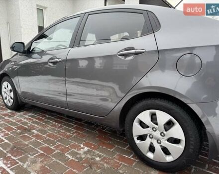 Серый Киа Рио, объемом двигателя 1.4 л и пробегом 82 тыс. км за 9200 $, фото 7 на Automoto.ua