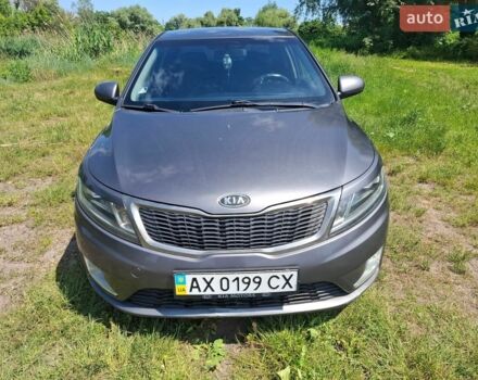 Серый Киа Рио, объемом двигателя 1.4 л и пробегом 235 тыс. км за 5600 $, фото 2 на Automoto.ua