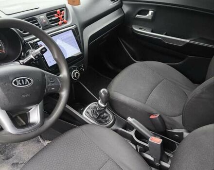 Серый Киа Рио, объемом двигателя 1.4 л и пробегом 132 тыс. км за 6400 $, фото 1 на Automoto.ua