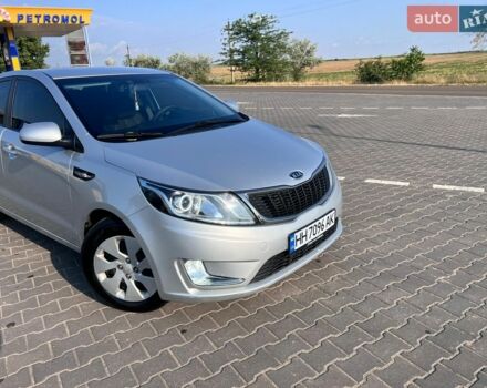 Сірий Кіа Ріо, об'ємом двигуна 1.4 л та пробігом 175 тис. км за 8000 $, фото 2 на Automoto.ua