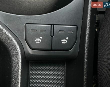 Сірий Кіа Ріо, об'ємом двигуна 1.6 л та пробігом 128 тис. км за 9350 $, фото 23 на Automoto.ua