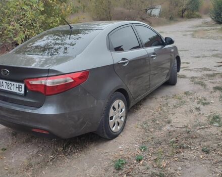 Серый Киа Рио, объемом двигателя 1.4 л и пробегом 170 тыс. км за 5496 $, фото 4 на Automoto.ua