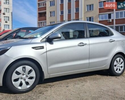 Серый Киа Рио, объемом двигателя 1.4 л и пробегом 140 тыс. км за 7600 $, фото 7 на Automoto.ua