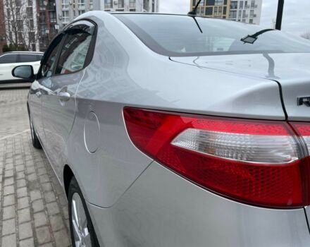 Серый Киа Рио, объемом двигателя 1.6 л и пробегом 121 тыс. км за 9500 $, фото 4 на Automoto.ua