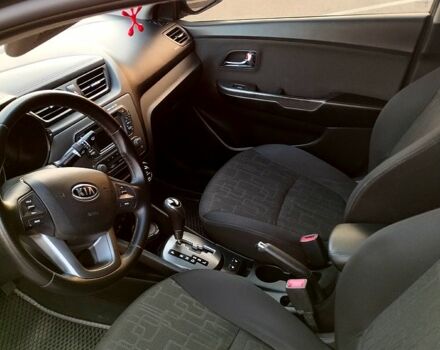 Серый Киа Рио, объемом двигателя 1.6 л и пробегом 223 тыс. км за 7550 $, фото 3 на Automoto.ua