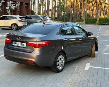 Серый Киа Рио, объемом двигателя 1.4 л и пробегом 126 тыс. км за 8013 $, фото 5 на Automoto.ua