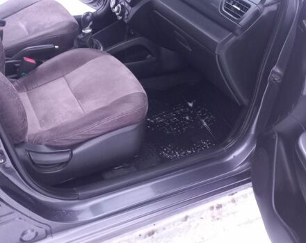 Сірий Кіа Ріо, об'ємом двигуна 0 л та пробігом 133 тис. км за 8200 $, фото 17 на Automoto.ua