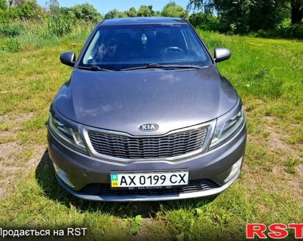 Серый Киа Рио, объемом двигателя 1.4 л и пробегом 235 тыс. км за 5600 $, фото 3 на Automoto.ua