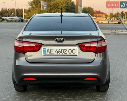 Серый Киа Рио, объемом двигателя 1.4 л и пробегом 147 тыс. км за 8550 $, фото 4 на Automoto.ua