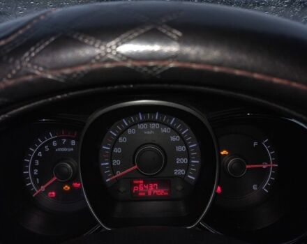 Серый Киа Рио, объемом двигателя 1.6 л и пробегом 81 тыс. км за 5018 $, фото 4 на Automoto.ua
