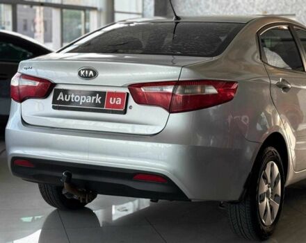 Серый Киа Рио, объемом двигателя 1.4 л и пробегом 200 тыс. км за 6840 $, фото 6 на Automoto.ua