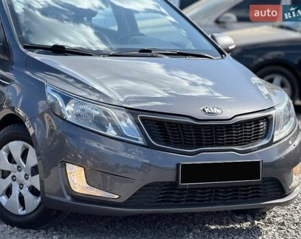 Сірий Кіа Ріо, об'ємом двигуна 1.6 л та пробігом 162 тис. км за 7000 $, фото 5 на Automoto.ua