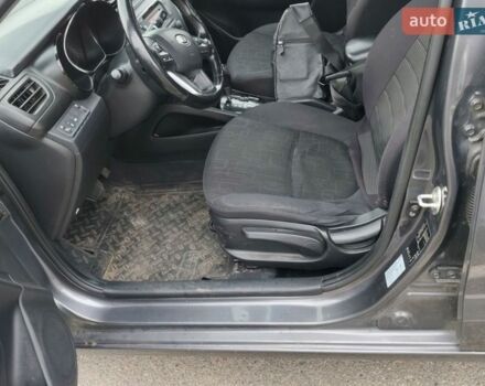 Сірий Кіа Ріо, об'ємом двигуна 1.6 л та пробігом 160 тис. км за 6800 $, фото 17 на Automoto.ua