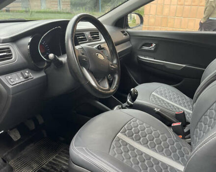 Серый Киа Рио, объемом двигателя 1.6 л и пробегом 115 тыс. км за 8200 $, фото 2 на Automoto.ua