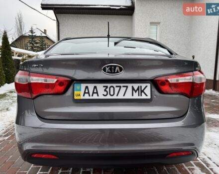 Серый Киа Рио, объемом двигателя 1.4 л и пробегом 82 тыс. км за 9200 $, фото 5 на Automoto.ua